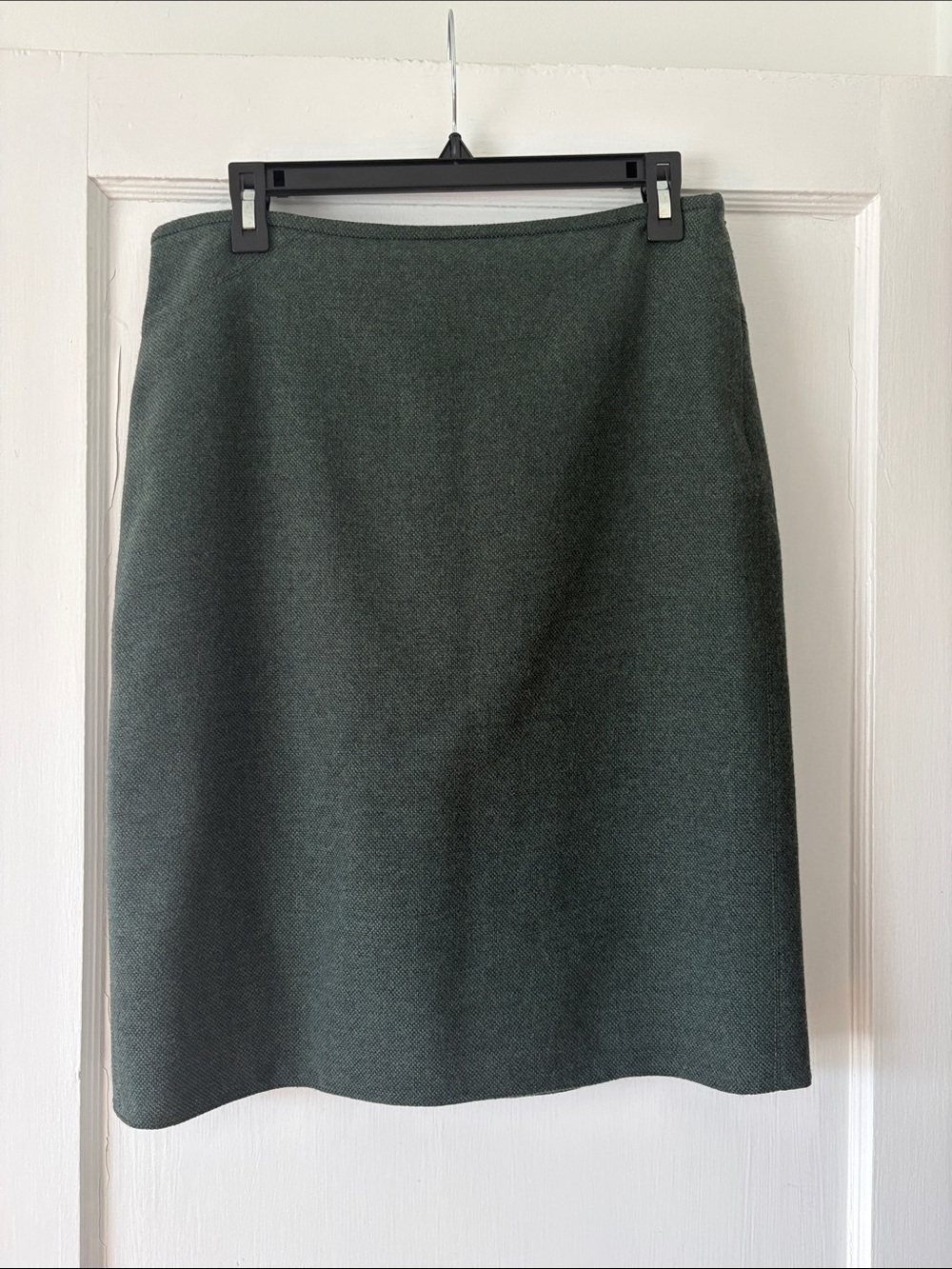 NWOT Armani Classic Dark Green Women's A-Line Skirt size 8